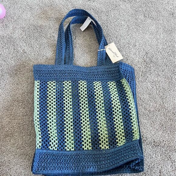 NWT Universal Thread Straw Tote Purse Yellow and Blue - Picture 2 of 10